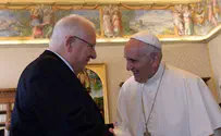 MK Hazan calls on Pope to condemn UNESCO decision
