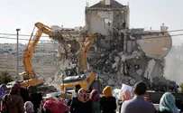 Israeli Arabs strike to protest demolition of illegal buildings