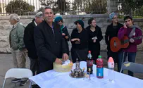 Смотрим: «Кабалат Шаббат»… перед домом Нетаньяху