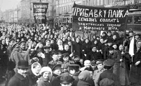 DC Women's March in sync with Bolshevik centennial