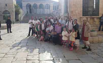 Jews celebrate Passover on the Temple Mount