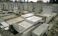 Tombstones vandalized in Romanian Jewish cemetery