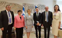 Израиль ждет от Украины наказания осквернителям еврейских могил