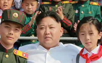 Ким Чен Ын впервые появился на людях
