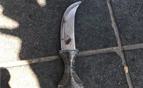 Arab carrying knife nabbed at Jerusalem light rail stop