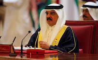 Bahrain ruler denounces Arab boycott of Israel