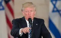 Трамп отложил публикацию «сделки века»