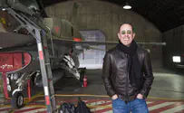 Jerry Seinfeld spotted at Israeli air force base