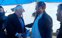 Фото и видео: посол США посетил скорбящую семью Глик