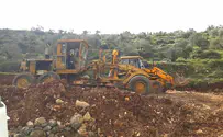 Civil Admin. shuts down construction of illegal Arab road