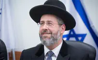 Chief rabbi opposes new Western Wall plan