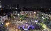 Thousands of LGBT Israelis flood Rabin Square