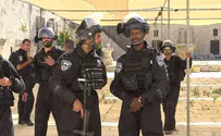 Arabs attack Lod's police chief