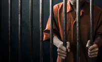 פיגוע בכלא: סוהר נפצע בינוני   