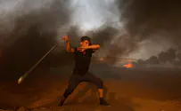 Thousands of Arabs riot along Gaza border