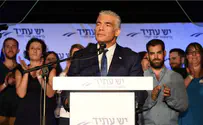 Lapid: Netanyahu collapsing under the pressure
