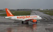 UK-Israeli woman sues EasyJet over requests to move for haredim