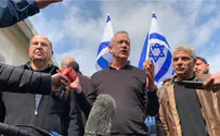 «Нетаньяху опускается в опросах – и придумывает байки»