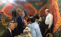 Israel business leaders expand ties with PA counterparts at meal