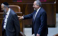 Shas leader: Yisrael Beytenu gave votes to the left