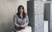 Hotovely prays at tomb of Lubavitcher Rebbe