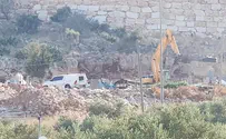 Civil Admin removes squatters, demolishes illegal structures