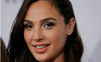 Poll suggests Arabs approve of Gal Gadot's Cleopatra role