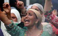 Pakistan marks independence as Kashmir tensions simmer