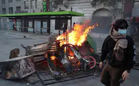 Watch: Anti-government protesters set Santiago ablaze