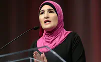 Linda Sarsour arrested at Kentucky protest