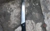 Arab armed with a knife arrested outside of Efrat