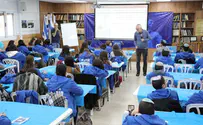 Sovereignty Youth gathers momentum in Hanukkah seminar