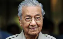 Former Malaysian PM stands by comments on France attacks