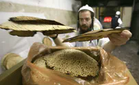 Rabbi David Bar-Hayim explains how to make matzah at home