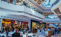 Торговые центры и отели откроются вопреки правилам Минздрава