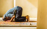 איקאה נרתמת לתפילות המוסלמים