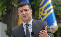 Президент Украины и огурец. Видео