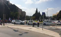 Левые протестующие заблокировали вход в Кнессет