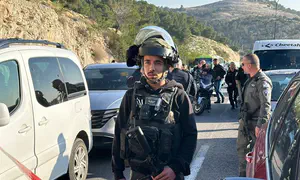 One dead, at least 7 injured, near Maaleh Adumim