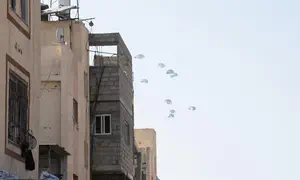 Газа поучила гуманитарную помощь с воздуха