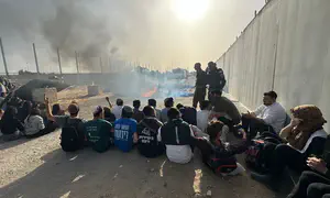 מחאה סוערת במעבר 'כרם שלום'; 3 נעצרו