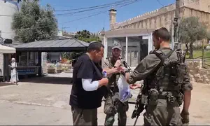 Passover in Hebron in the shadow of war