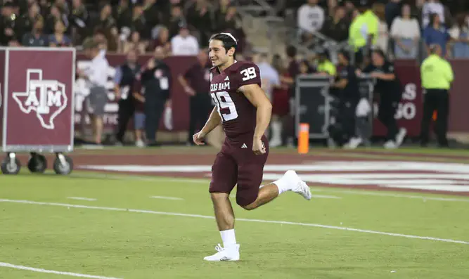 In first, Orthodox Jew plays in Division I college football game