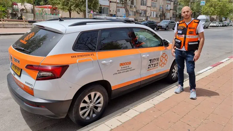 United Hatzalah volunteer EMT Moshe Weizman