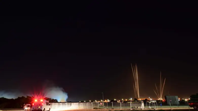 Rockets fired at Tel Aviv