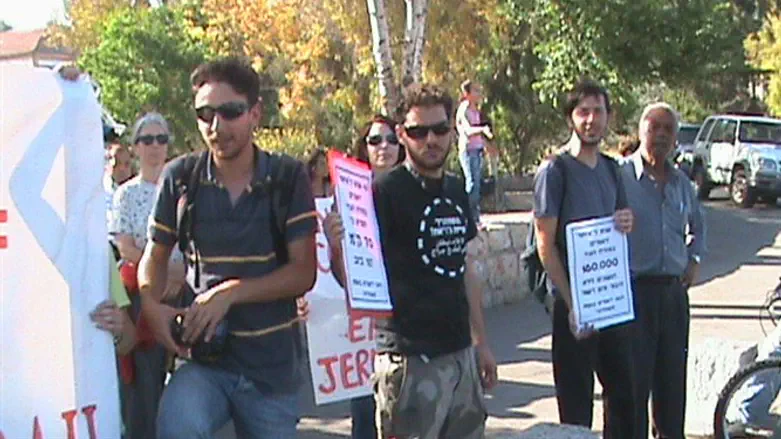 Protesters in Sheikh Jarrah