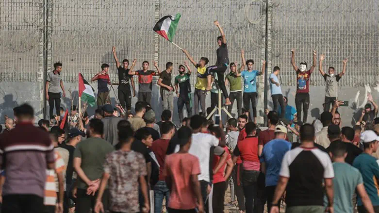 Riots on the Gaza border (illustrative)