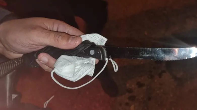 Нож, конфискованный у террориста