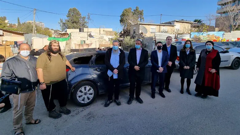 Religious Zionism members in Shimon Hatzadik Neighborhood 