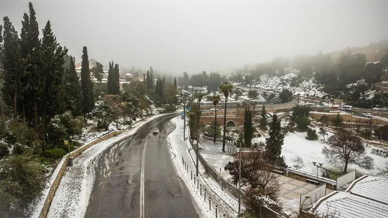 Snow in Jerusalem (illustrative)